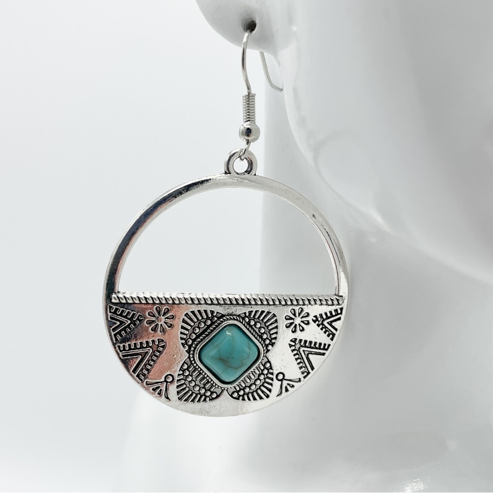 Boho festival western style silver tone and faux turquoise fashion earrings - Picture 5 of 6